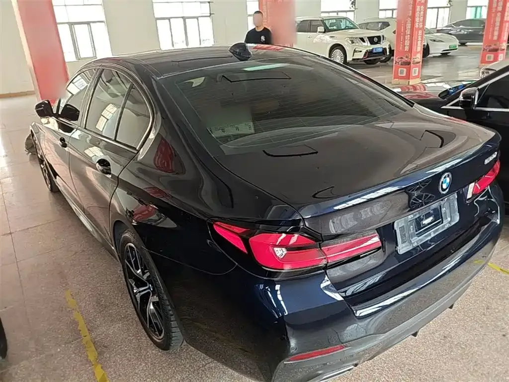 BMW 5 Series (Import) — фото 2
