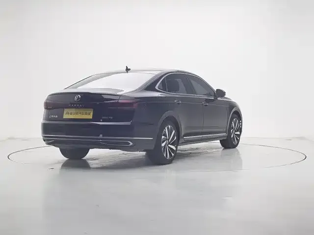 Volkswagen Passat — фото 4