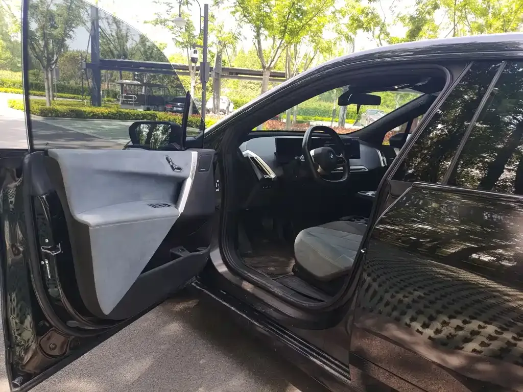 BMW iX 2024 из CN, фото 6