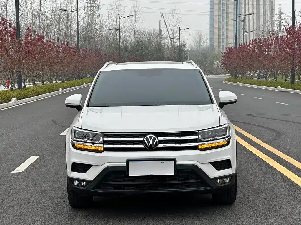 Volkswagen Tharu — фото 9