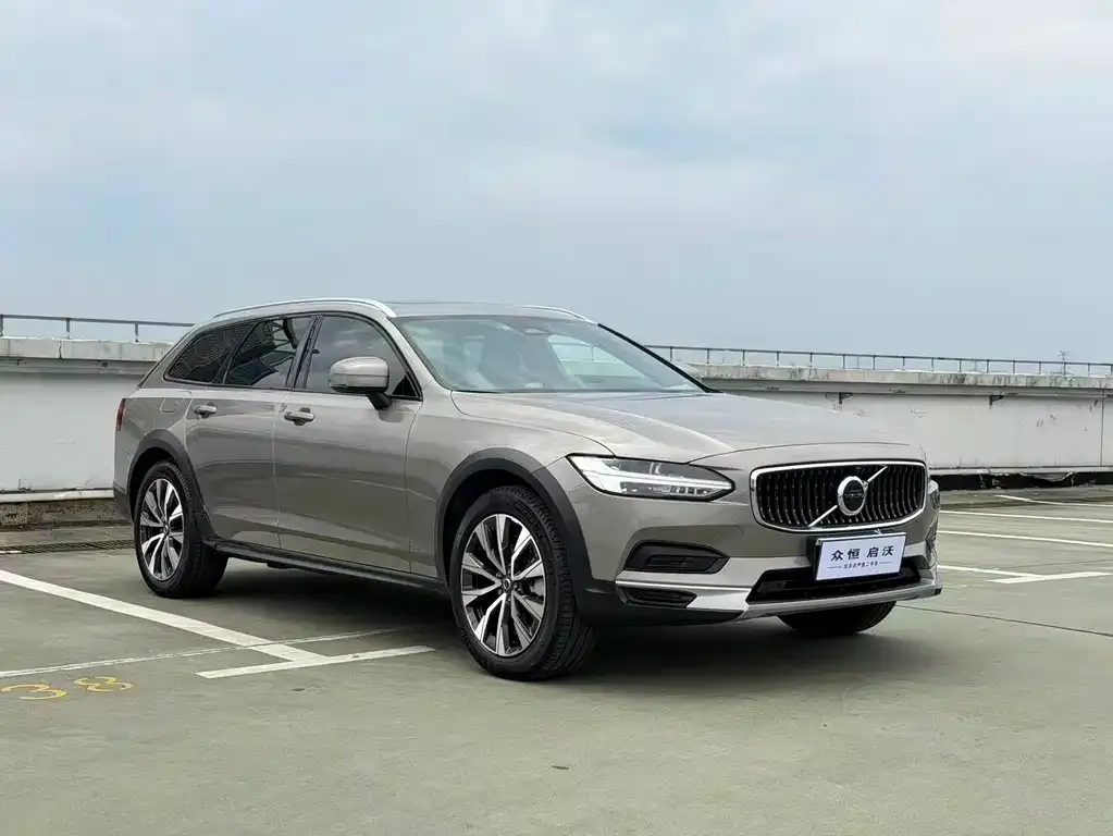 Volvo V90 2022 из CN, фото 8