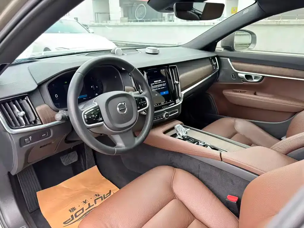 Volvo V90 2022 из CN, фото 7