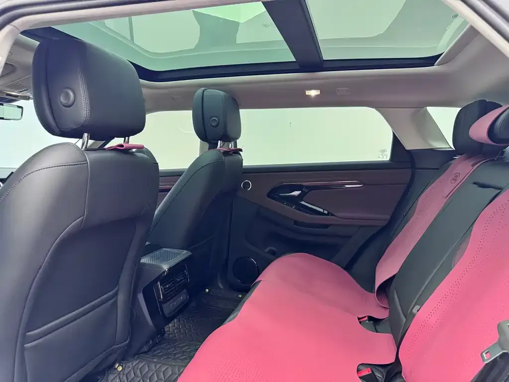 Land Rover Evoque — фото 7