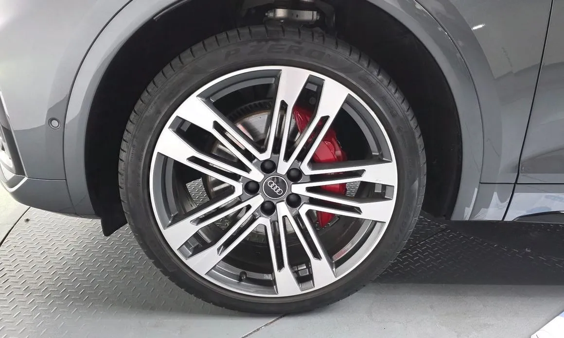 Audi SQ5 2022 из KR, фото 7