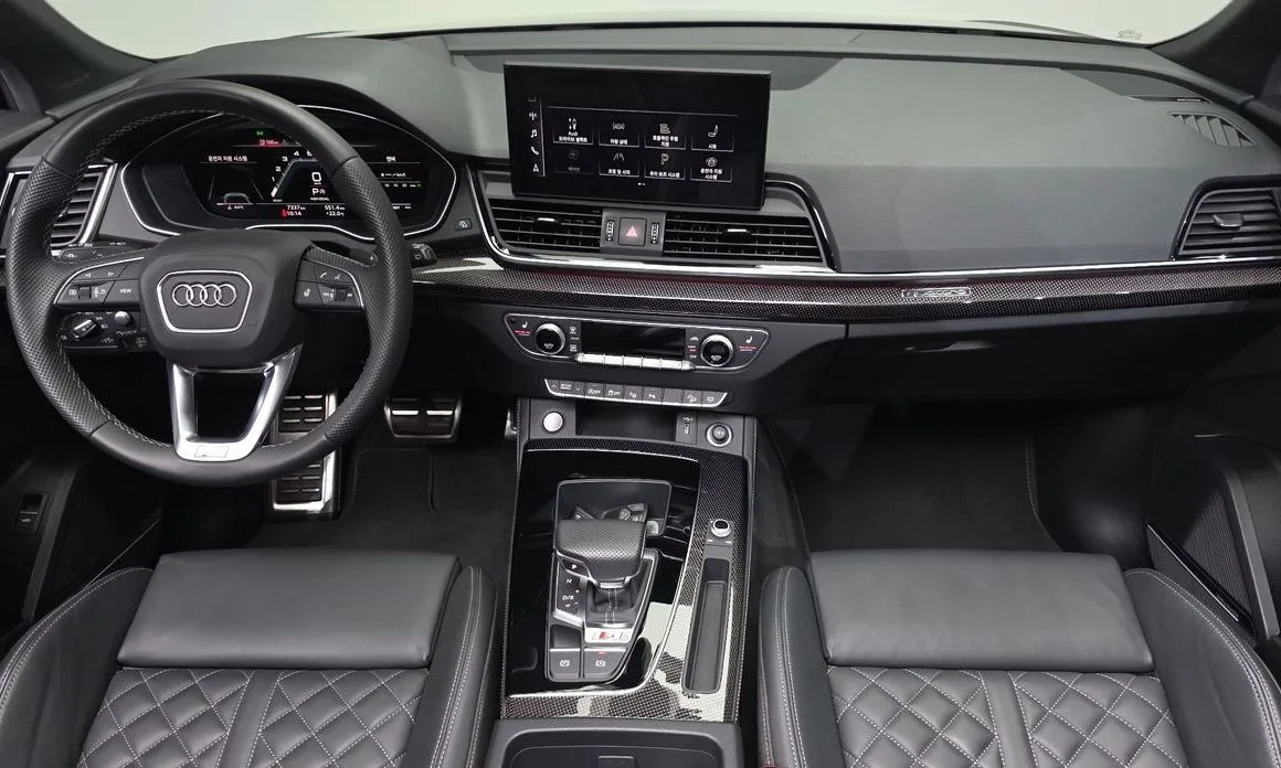 Audi SQ5 2022 из KR, фото 5