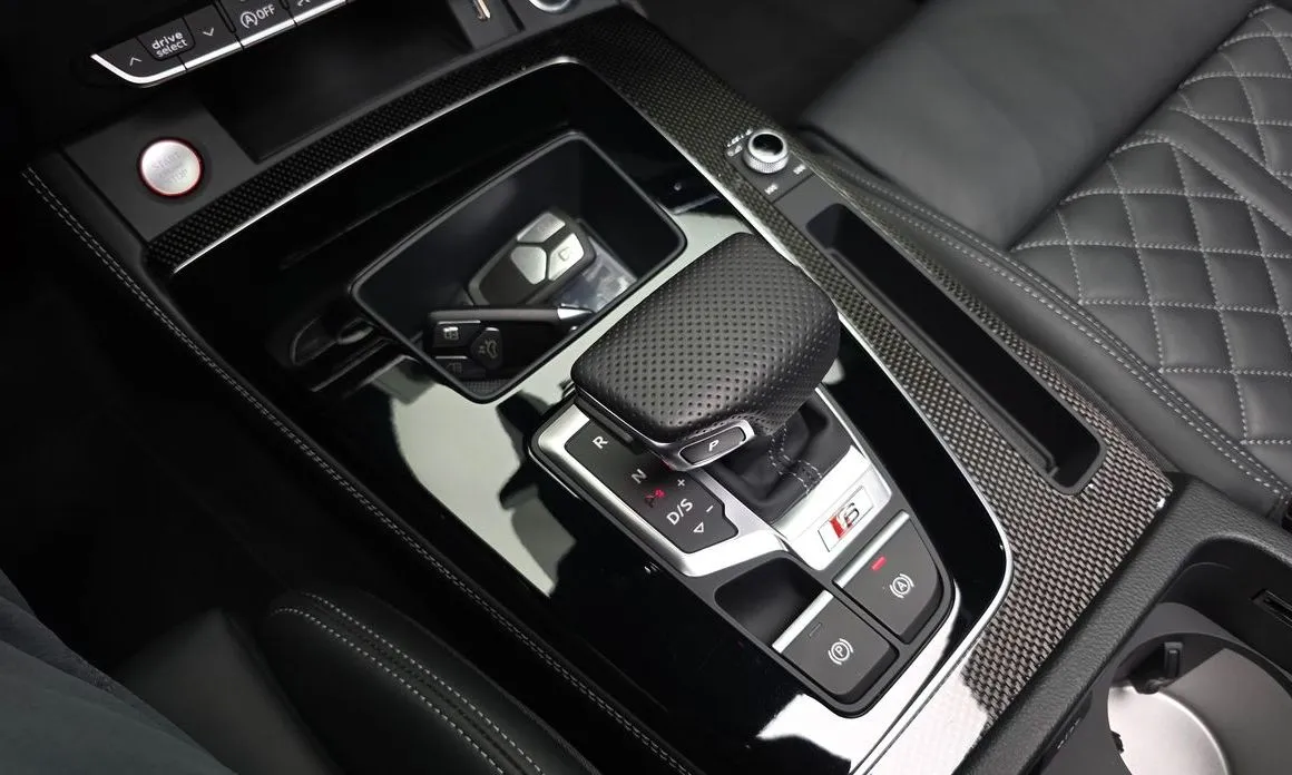 Audi SQ5 2022 из KR, фото 8