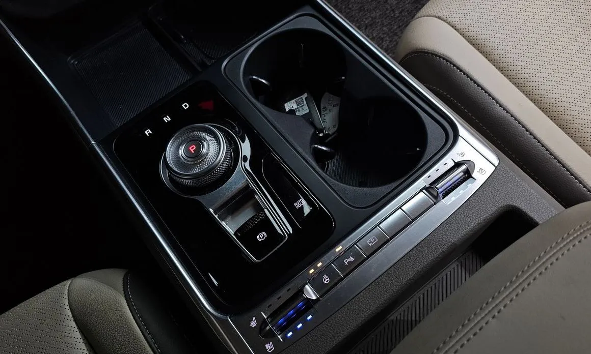 Kia Carnival 2025 из KR, фото 9