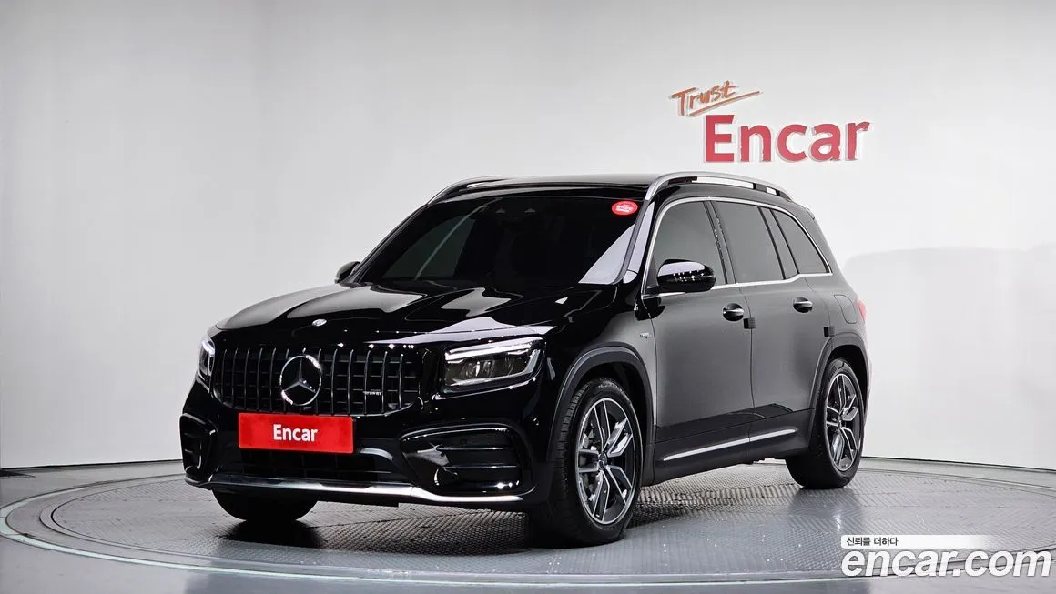 Mercedes-Benz GLB-Class — фото 1