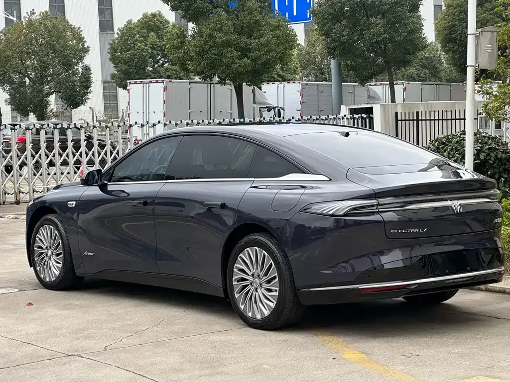 Buick Electra L7 2025 из CN, фото 10