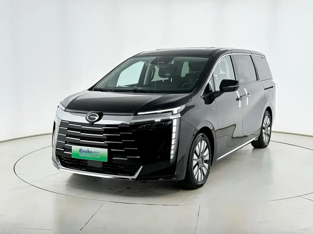 GAC Motor E8 Hybrid — фото 3
