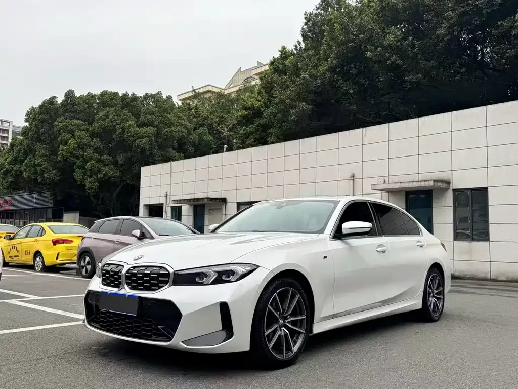 BMW 3 Series — фото 1