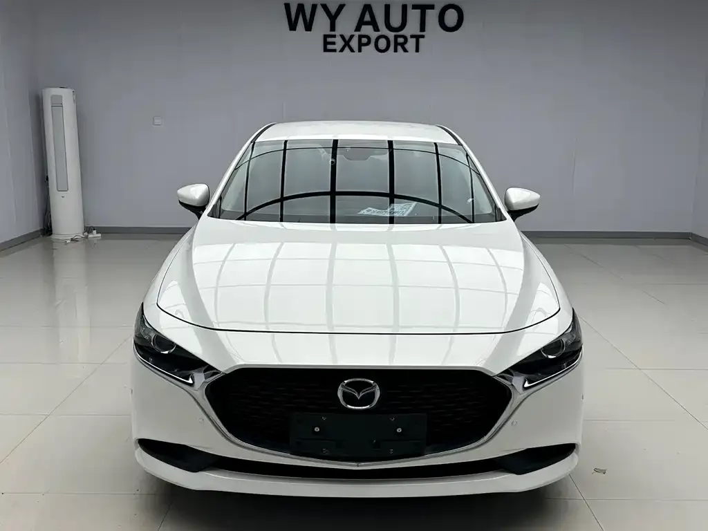 Mazda 3 Axela — фото 3