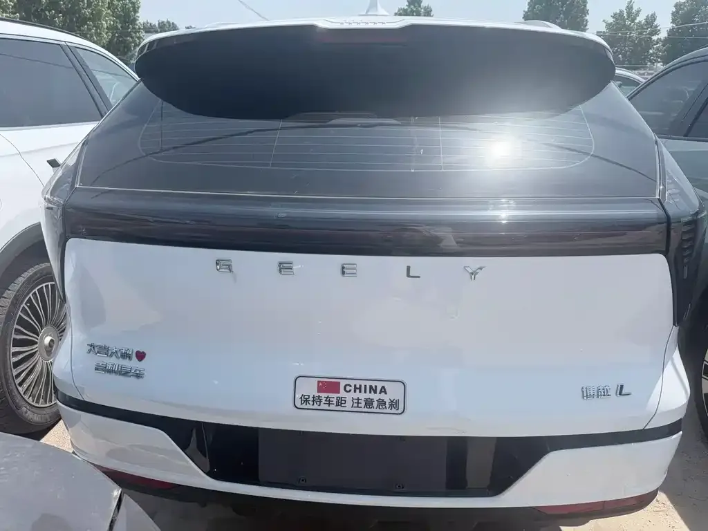 Geely Boyue L 2025 из CN, фото 3