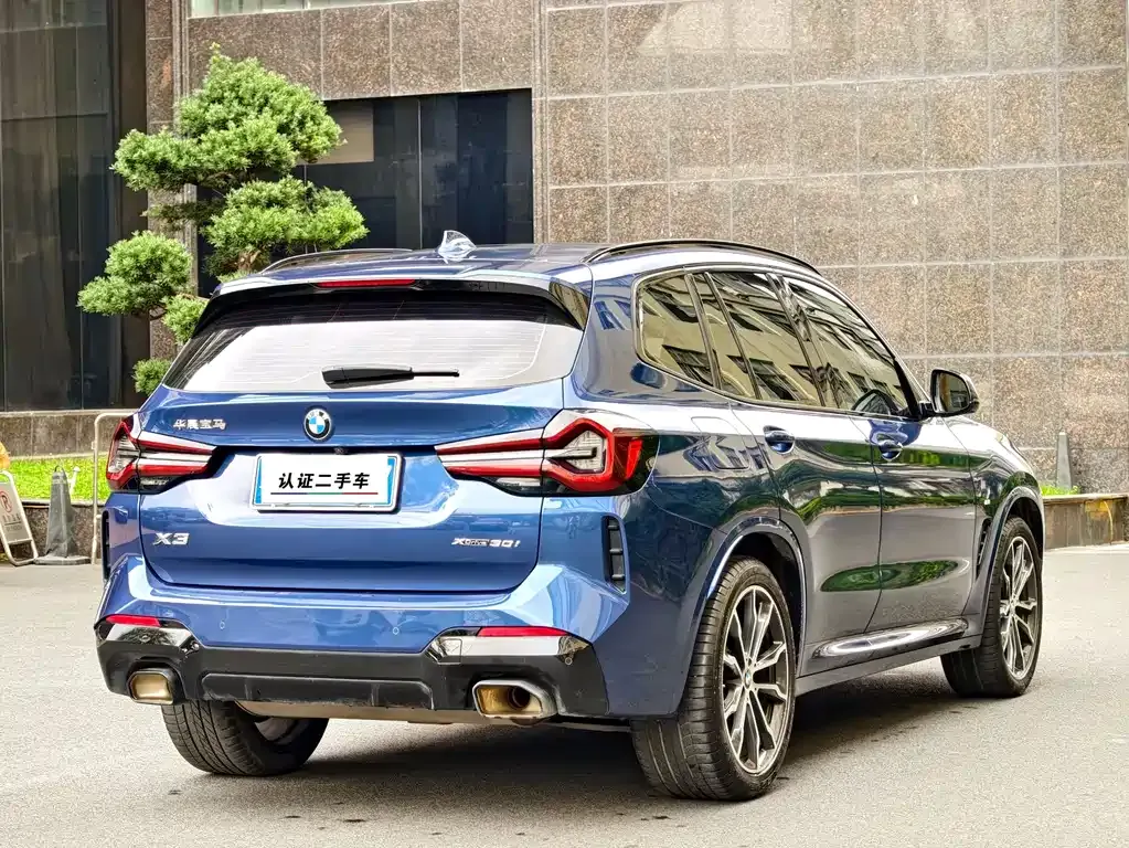 BMW X3 — фото 8