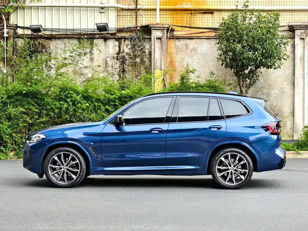 BMW X3 — фото 9