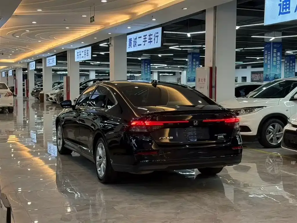 Honda Accord 2024 из CN, фото 9
