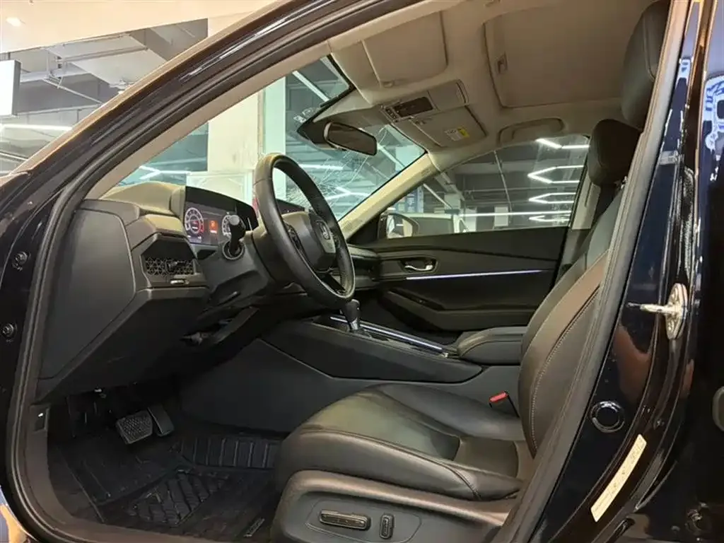 Honda Accord 2024 из CN, фото 3