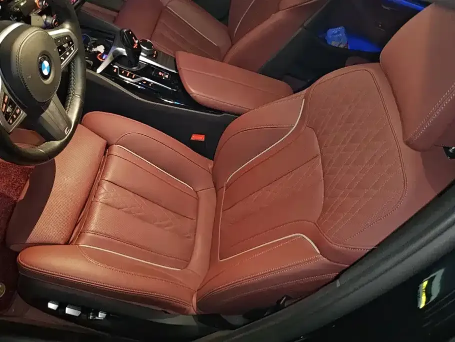 BMW 5 Series — фото 10