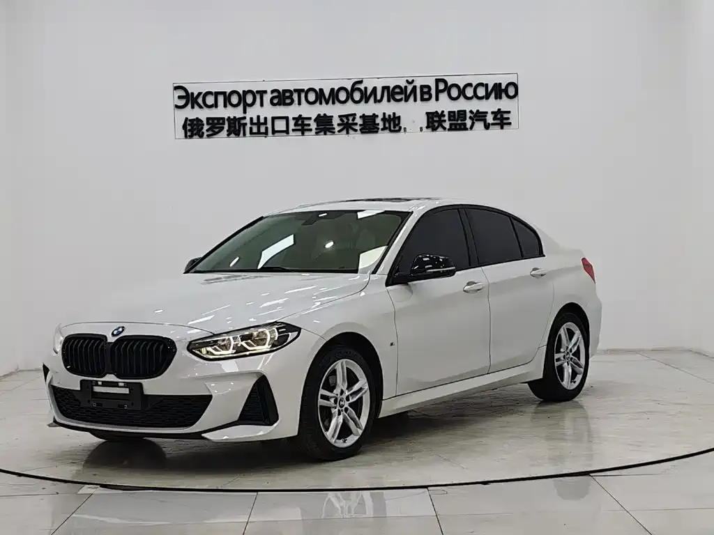 BMW 1 Series — фото 1
