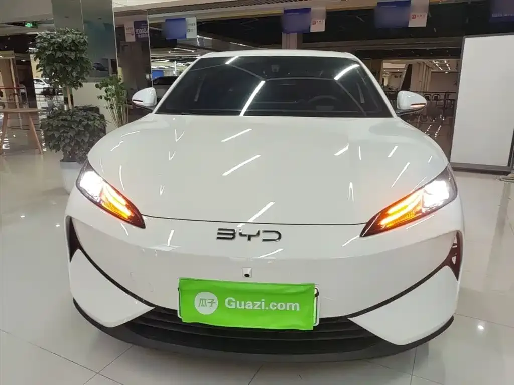 BYD e7 2025 из CN, фото 9