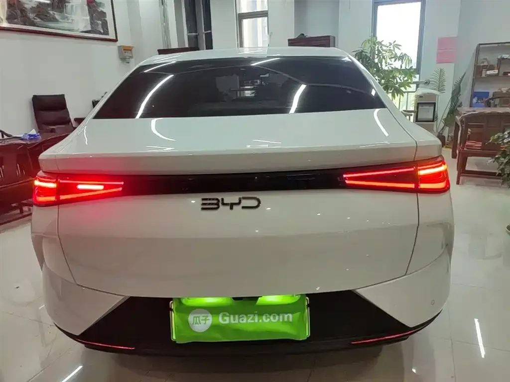 BYD e7 2025 из CN, фото 6