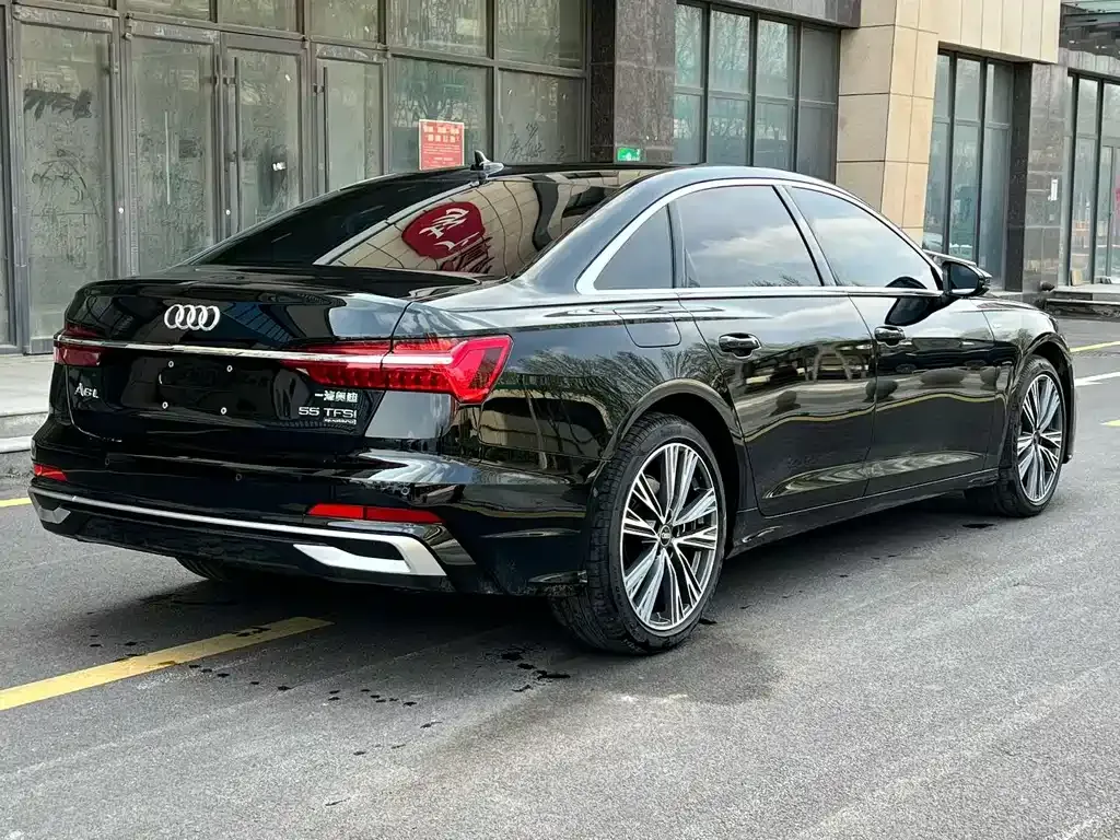 Audi A6L — фото 5