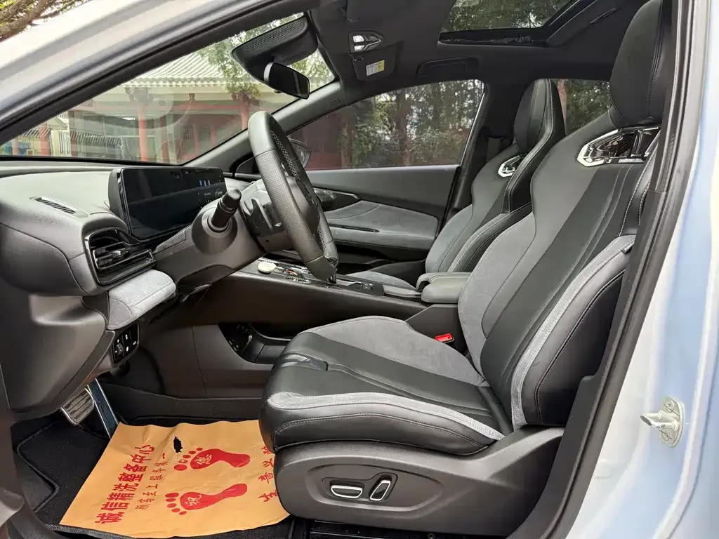 GAC Motor Shadow Leopard — фото 7