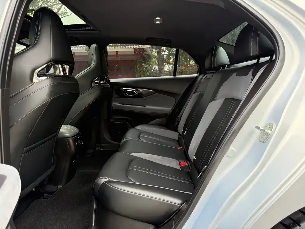 GAC Motor Shadow Leopard — фото 6