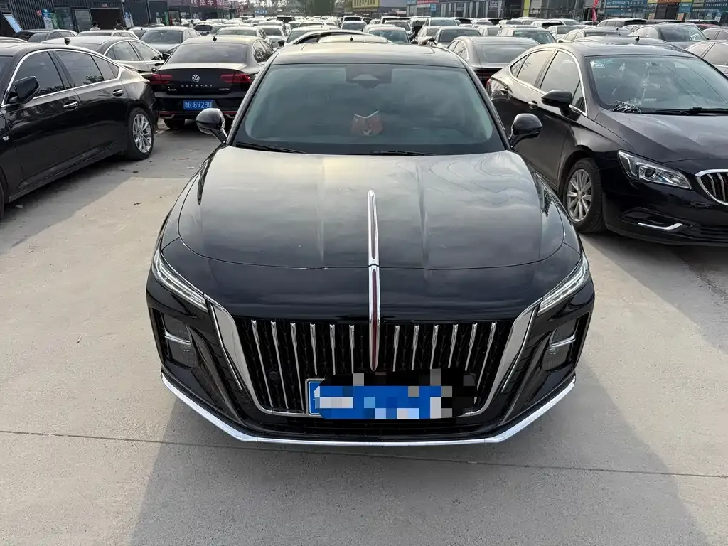 Hongqi H5 — фото 10