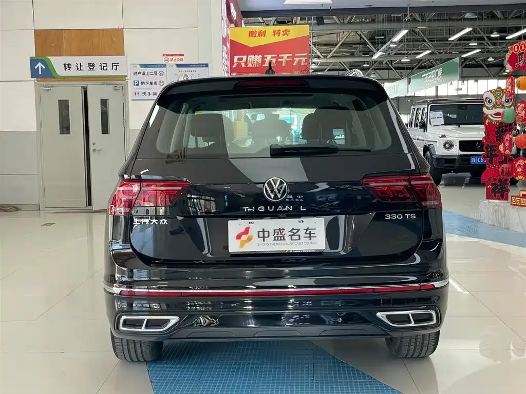 Volkswagen Tiguan L — фото 10