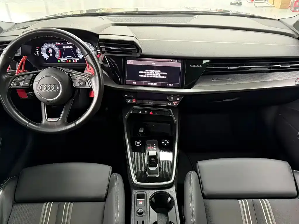 Audi A3 — фото 8