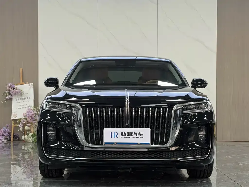 Hongqi H9 — фото 1