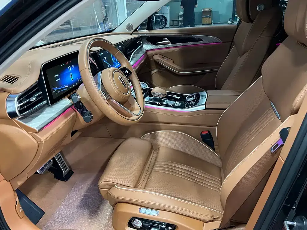 Hongqi H9 — фото 10