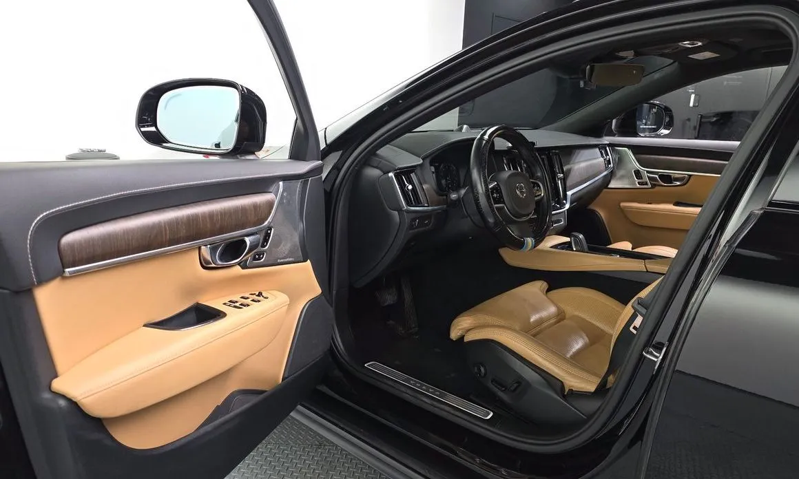 Volvo V90 2021 из KR, фото 8