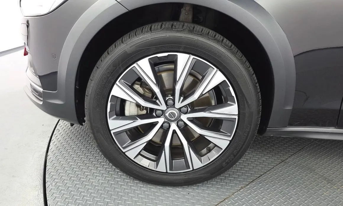 Volvo V90 2021 из KR, фото 10