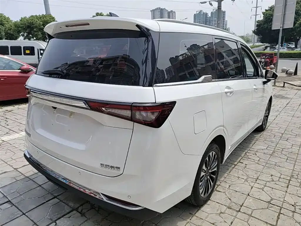 Wuling Jiachen 2024 из CN, фото 7