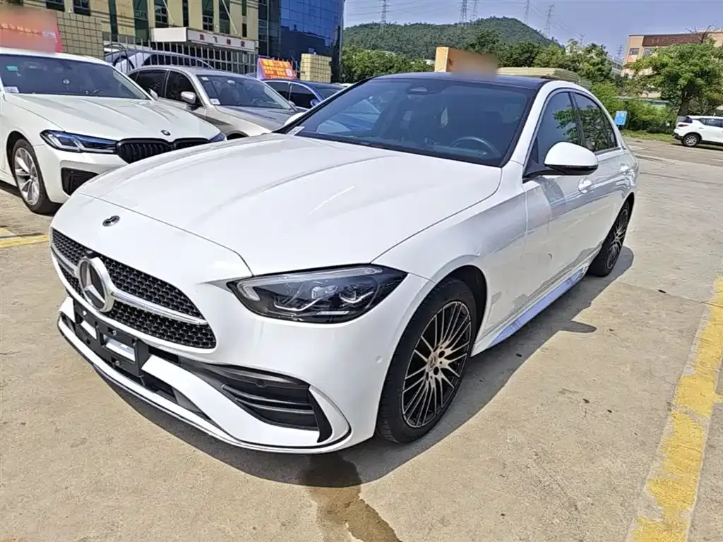 Mercedes-Benz C-Class — фото 10
