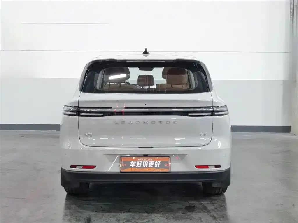 Leapmotor C10 — фото 4