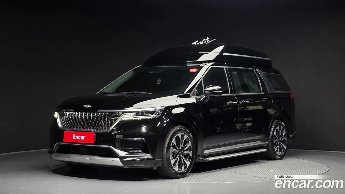 Kia Carnival — фото 1