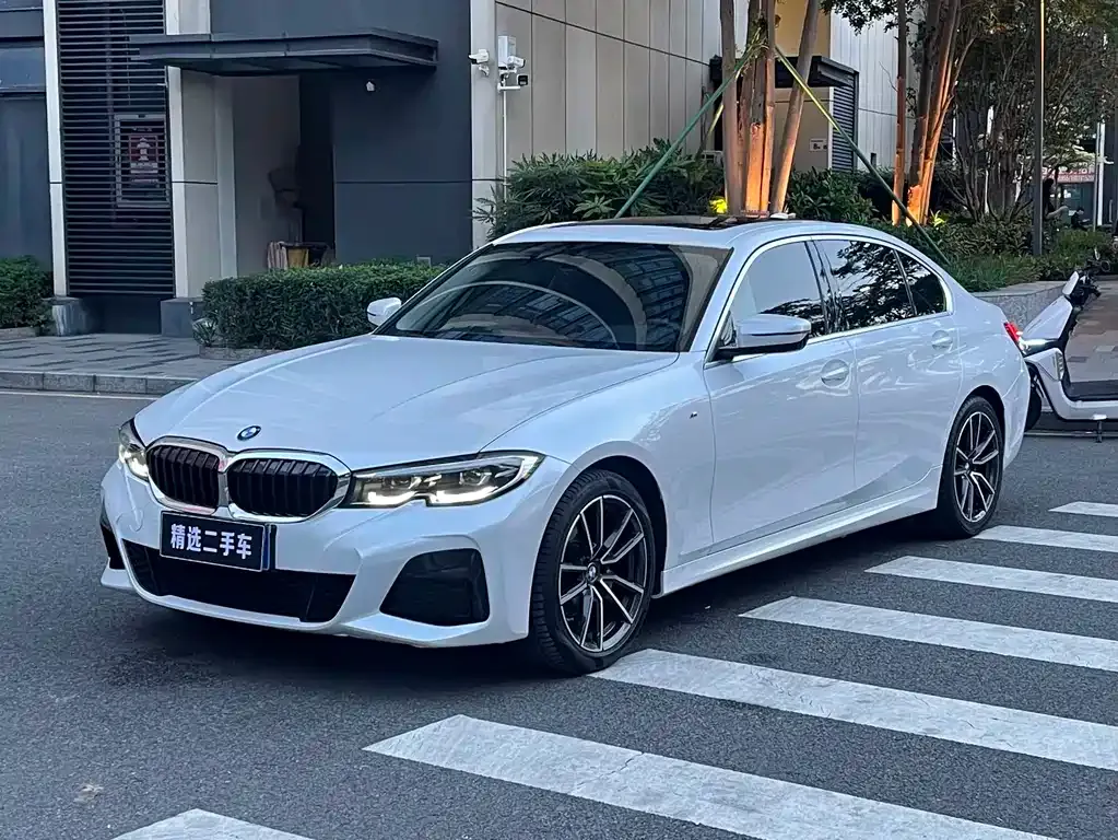 BMW 3 Series — фото 1