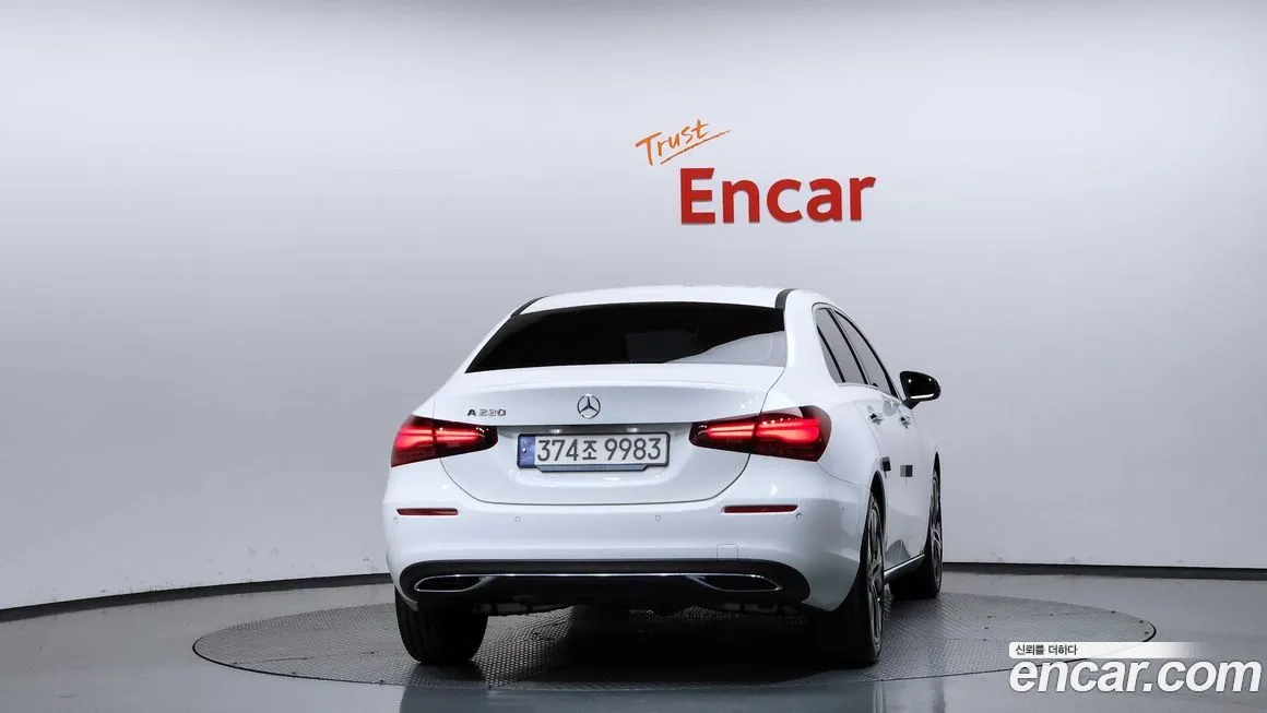 Mercedes-Benz A-Class — фото 4