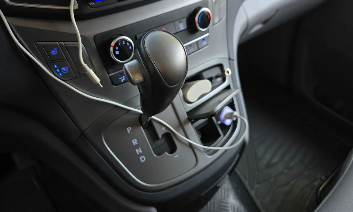 Hyundai Starex 2021 из KR, фото 2