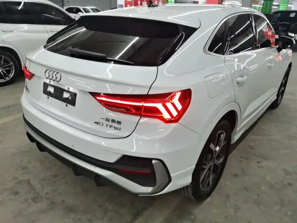 Audi Q3 Sportback — фото 6
