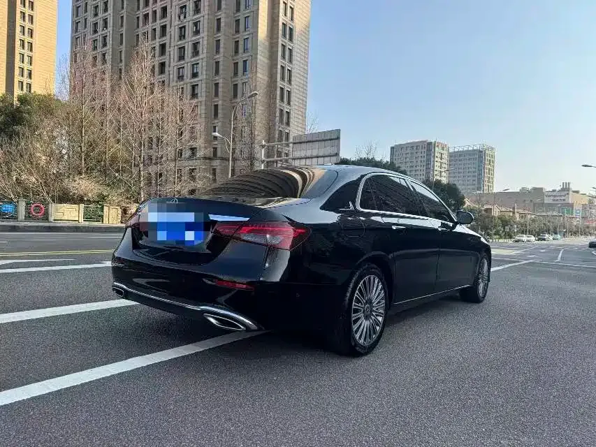 Mercedes-Benz E-Class 2023 из CN, фото 5