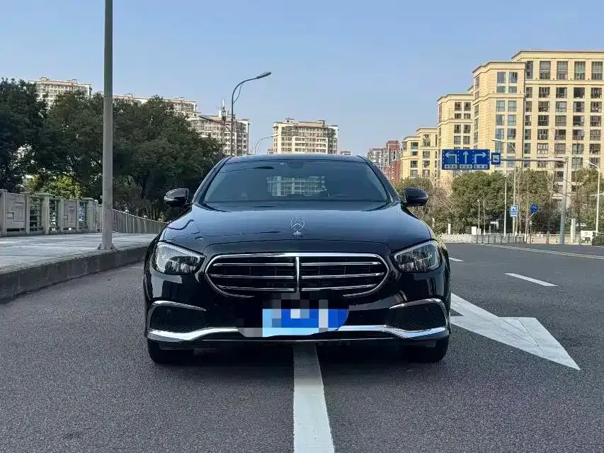 Mercedes-Benz E-Class 2023 из CN, фото 8
