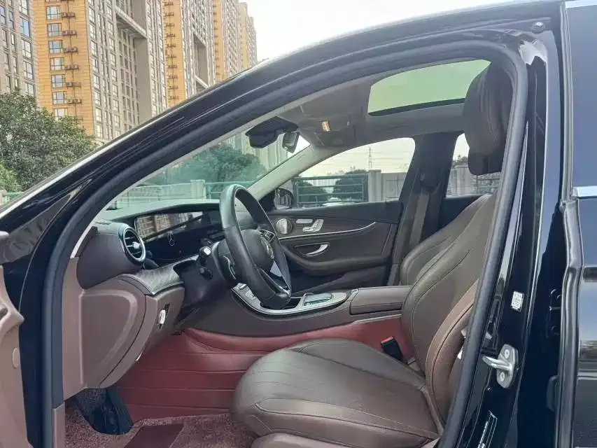 Mercedes-Benz E-Class 2023 из CN, фото 2