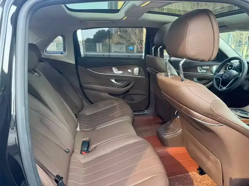 Mercedes-Benz E-Class 2023 из CN, фото 7