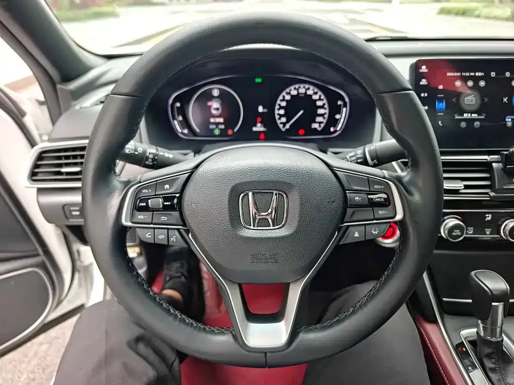Honda Inspire — фото 4