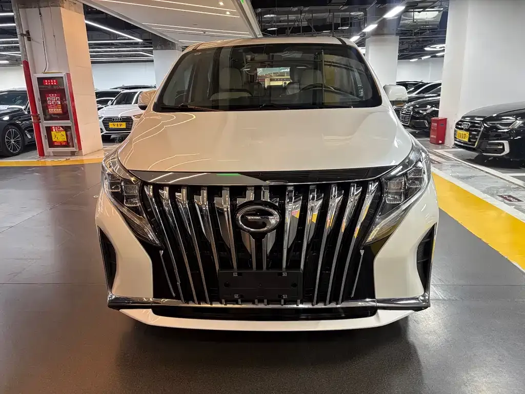 GAC Motor Trumpchi M8 — фото 8