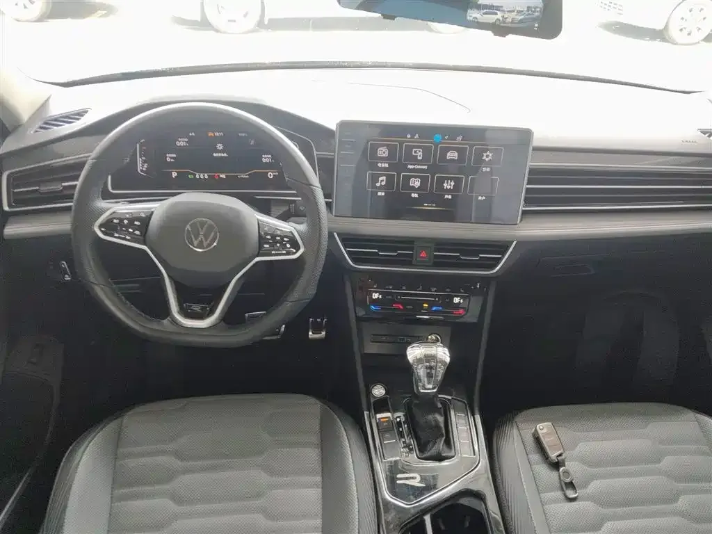 Volkswagen Tiguan X 2023 из CN, фото 7